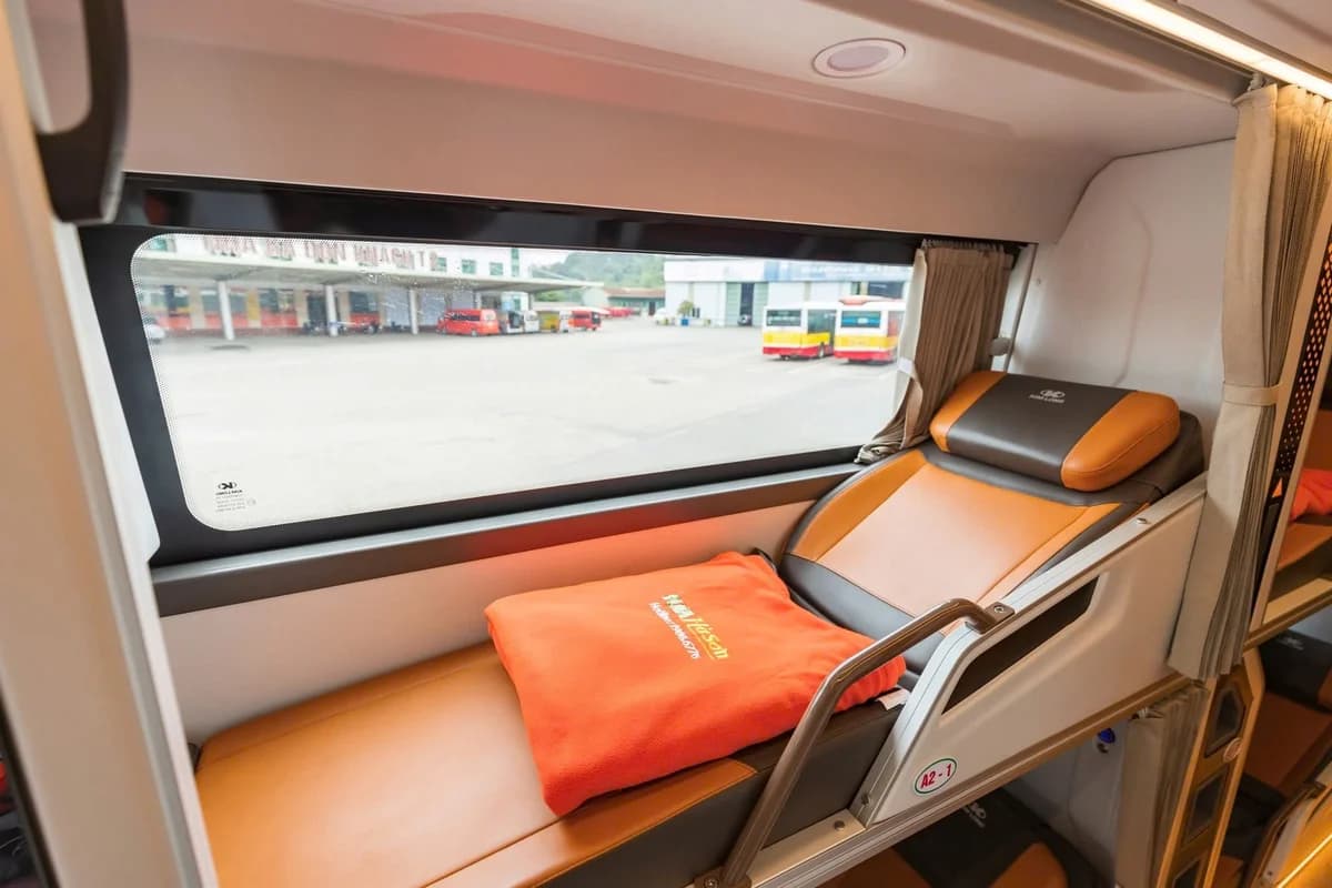 Single Cabin (Upper Berth) 1