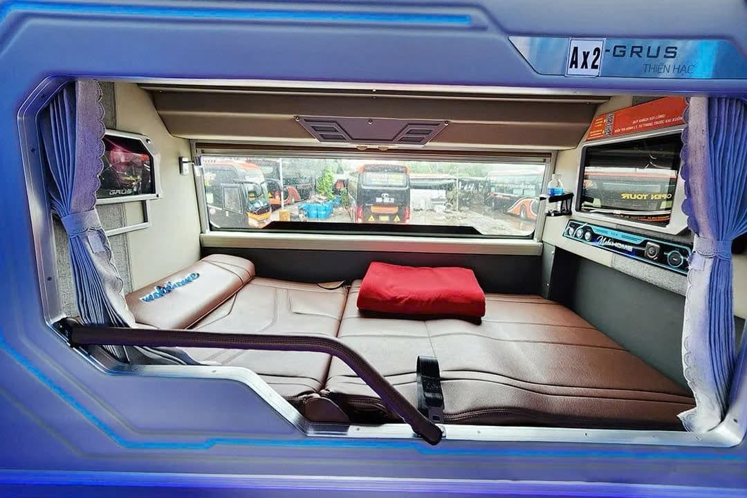 Double Cabin (Lower Berth) 1