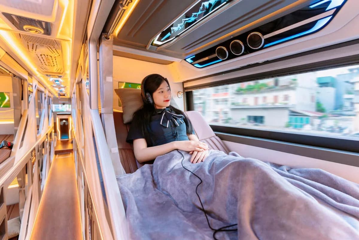 Single Cabin (Upper Berth) 1