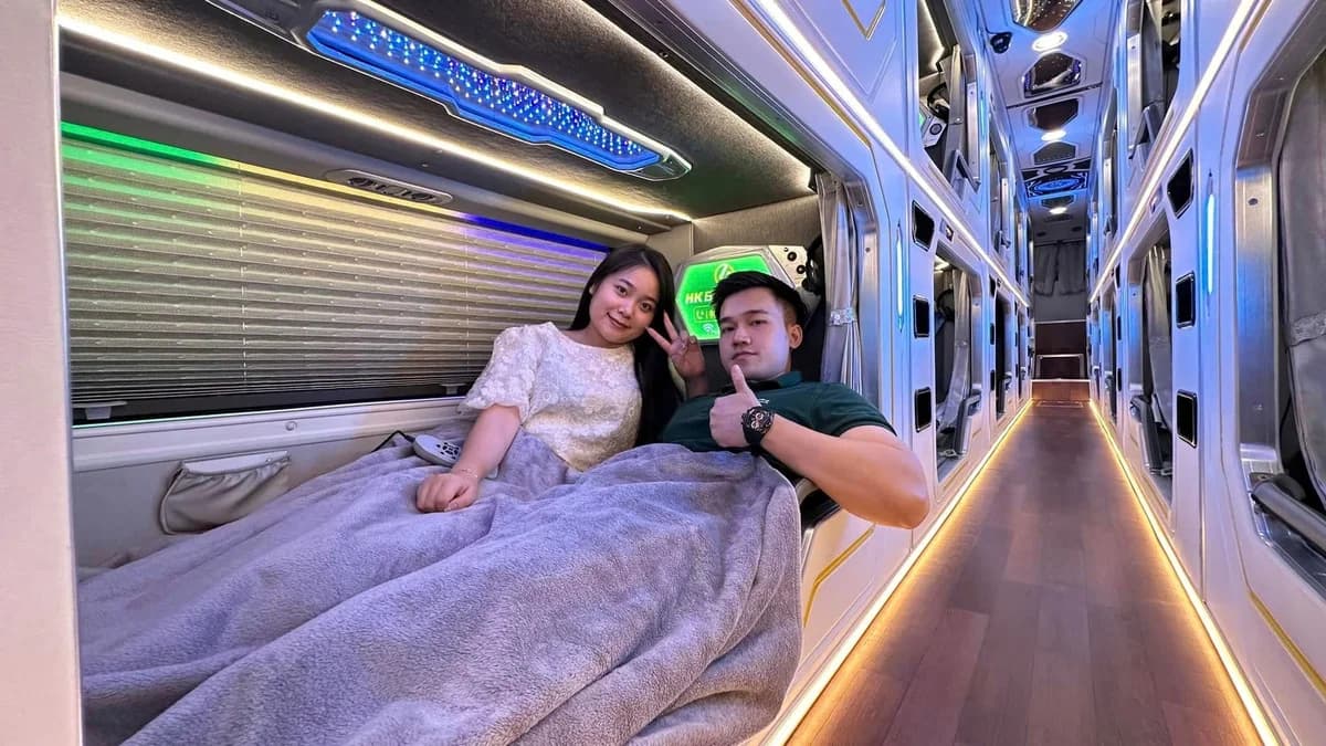 Double Cabin (Lower Berth) 1